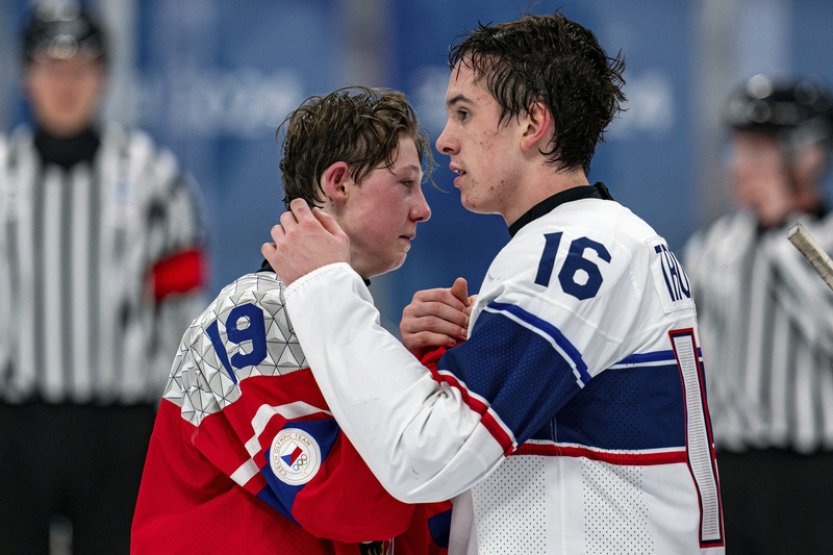 Hokejisté zlato na zimní olympiádě mládeže nezískali, finále s USA prohráli 0:4