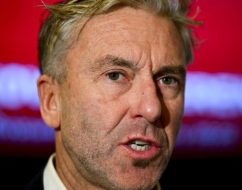 Nedvěd po inspekční cestě: Hráči mají zájem a chtějí na MS přijet, včetně Zachy