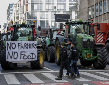 Protesty zemědělců se šíří z východu EU na západ, i kvůli Ukrajině