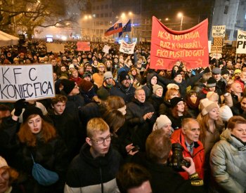 Slováci opět vyšli do ulic kvůli vládním změnám v trestním právu