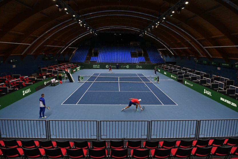 Tenisté budou v kvalifikaci Davis Cupu plnit doma proti Izraeli roli favoritů