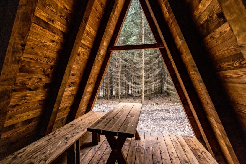 Dva kilometry od nejsevernějšího bodu ČR vznikla útulna pro turisty