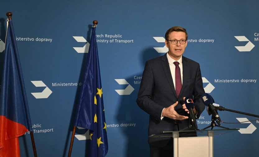 Živě: Briefing ministra dopravy Kupky po schůzce s prezidentem Pavlem