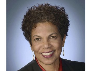 Soudkyně odkládá začátek procesu s Trumpem