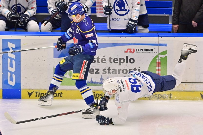 Hokejisté Českých Budějovic porazili Plzeň a dotáhli čtvrtý Litvínov