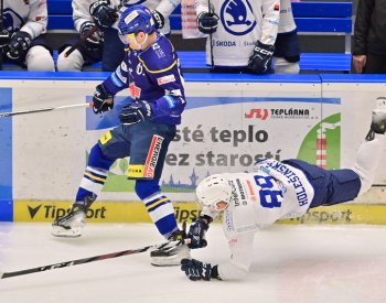 Hokejisté Českých Budějovic porazili Plzeň a dotáhli čtvrtý Litvínov