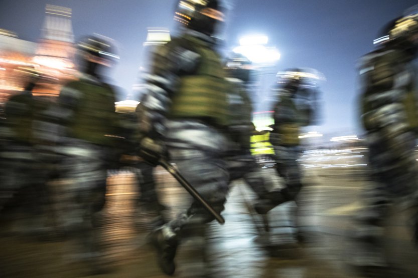 Policie u Kremlu zadržela novináře a účastníky akce manželek mobilizovaných Rusů