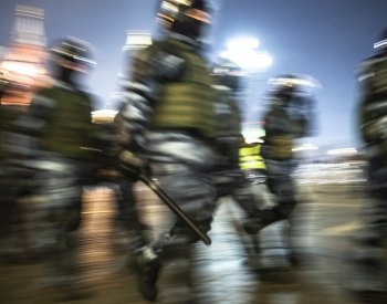 Policie u Kremlu zadržela novináře a účastníky akce manželek mobilizovaných Rusů