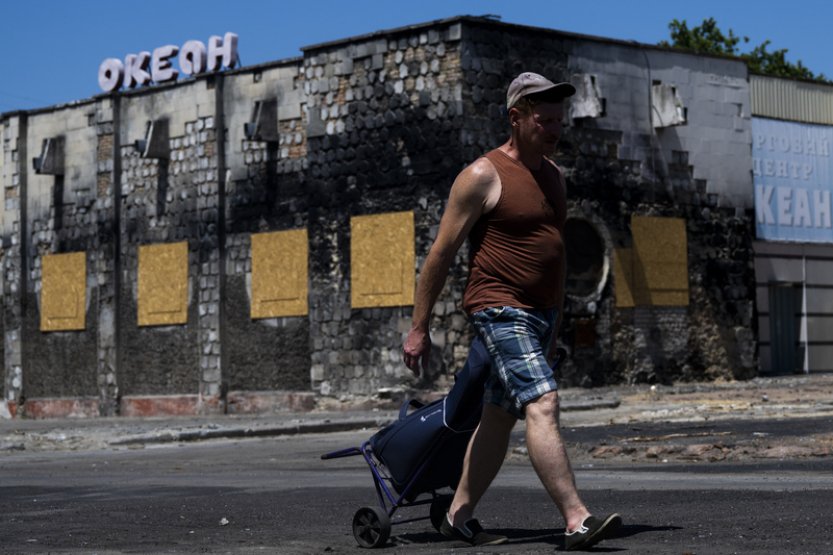 Sedm zraněných při ruském ostřelování Chersonu, hlásí Kyjev
