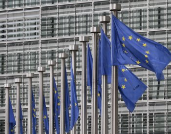 EU dokončuje třináctý balík sankcí, bude obsahovat nová jména a firmy