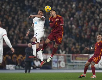 AS Řím porazil v italské fotbalové lize 4:0 Cagliari, dva góly dal Dybala