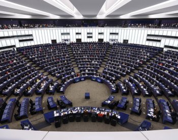EP bude debatovat o Ukrajině a vlivu Ruska na demokracii v EU