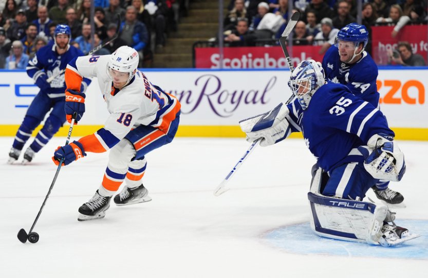 Toronto padlo s NY Islanders, Coloradu nestačila další branka MacKinnona