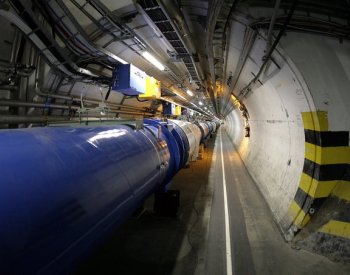 Vědci v CERN chtějí nový a větší urychlovač částic za stovky miliard