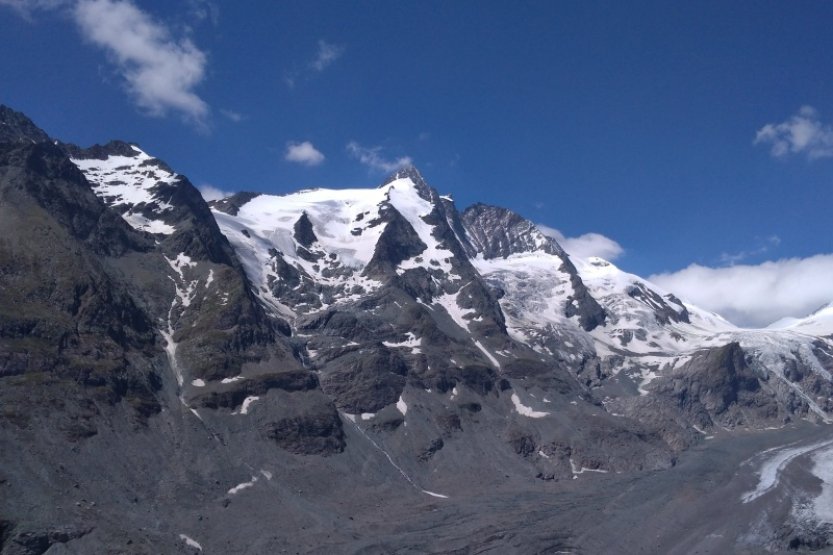 Vrtulník zachránil dva české horolezce, kteří uvázli na Grossglockneru