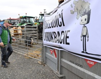 Zemědělci protestovali na Frýdecko-Místecku a v České Lípě