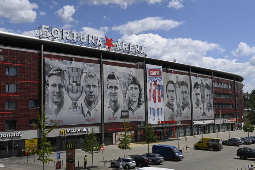 Tykač může koupit fotbalovou Slavii Praha od Číňanů, schválil ÚOHS