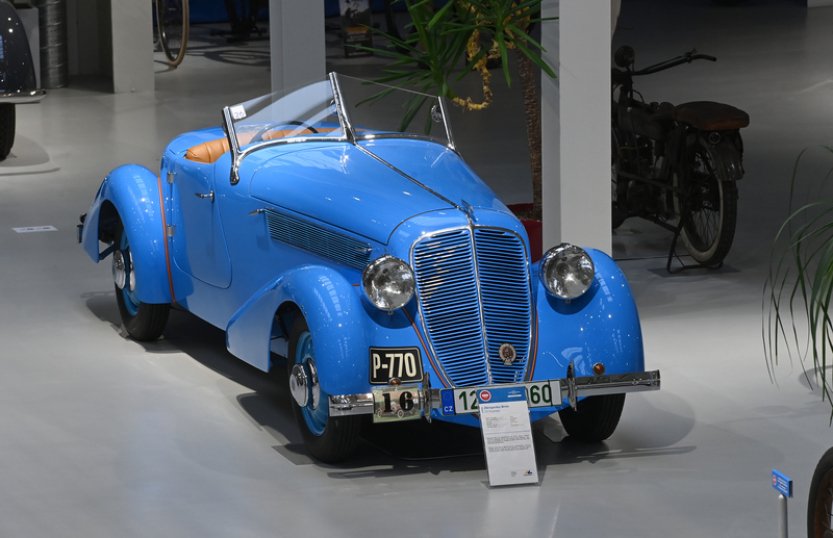 Muzeum v Olomouci získalo roadster, ve kterém jezdil Vlasta Burian