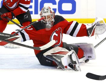 Zacha skóroval po přihrávce Pastrňáka, Vaněček vychytal výhru