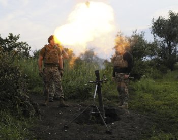 Klicperová v knize Nulová linie popisuje místa nejtvrdších bojů na Ukrajině