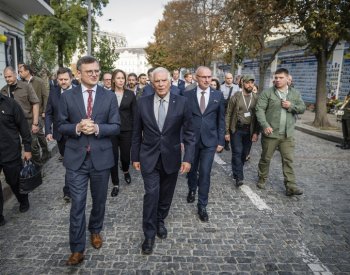 Borrell slíbil Kyjevu více než milion nábojů do konce roku, uvádí média