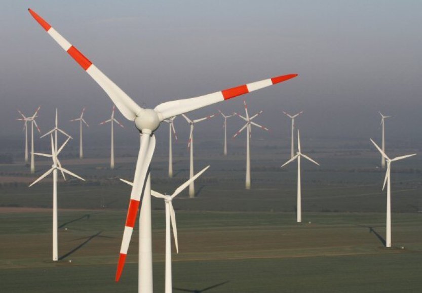 Tři světově největší firmy zaměřené na větrnou energii čekají složitý rok