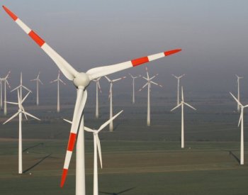 Tři světově největší firmy zaměřené na větrnou energii čekají složitý rok