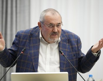 Meduza: Naděždina nepustili do voleb, aby neporazil prokremelské kandidáty