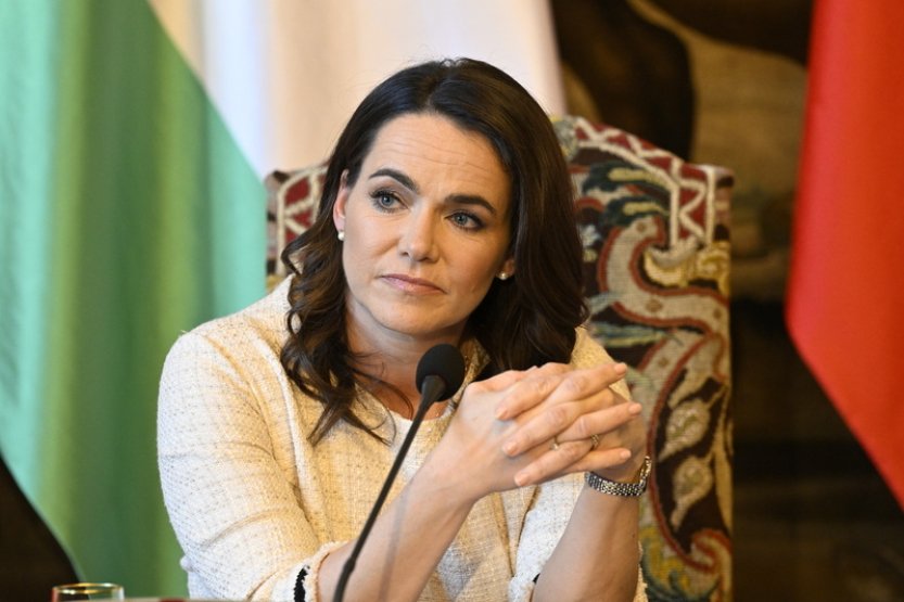 Maďarská prezidentka Nováková abdikovala kvůli kontroverzní milosti