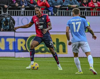 Immobile 200. gólem v Serii A přispěl k výhře Lazia 3:1 na hřišti Cagliari