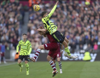 Arsenal rozdrtil West Ham 6:0, připravil mu nejvyšší prohru od roku 1959