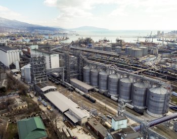 Ukrajina uvedla, že u Novorossijsku zasáhla ruskou výsadkovou loď