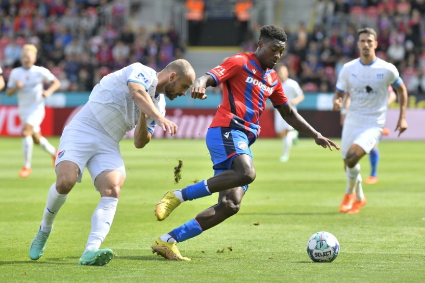 Fotbalisté Plzně si v ligové dohrávce v Ostravě mohou upevnit třetí místo