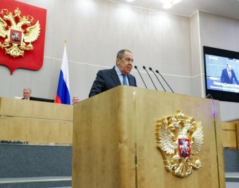 Lavrov navštíví Latinskou Ameriku, v ruském parlamentu očerňoval Západ