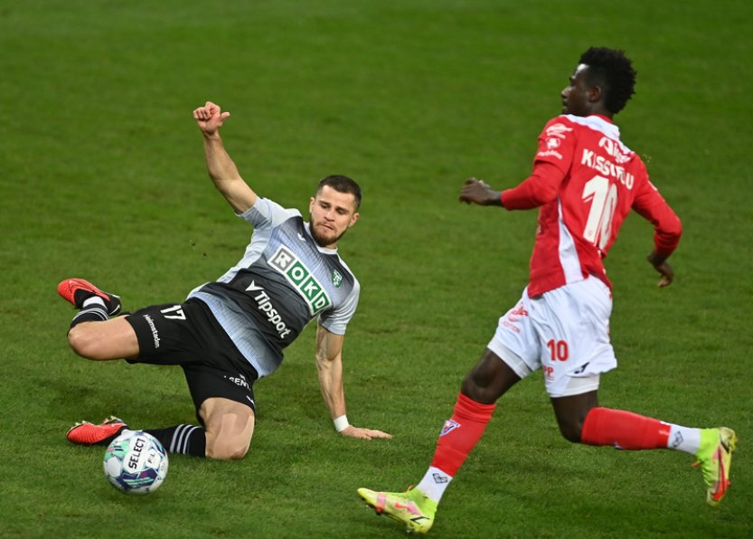 Pardubičtí fotbalisté uspěli na jaře i podruhé, v Karviné zvítězili 3:0