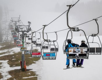 Nedostatek sněhu připravil Špindlerův Mlýn o SP ve snowboardingu