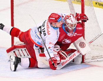 Extraliga nabídne další reprízu finále, Sparta může snížit náskok Pardubic