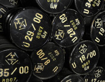 O úložišti jaderného odpadu bude rozhodovat vláda, zákon podepsal Pavel