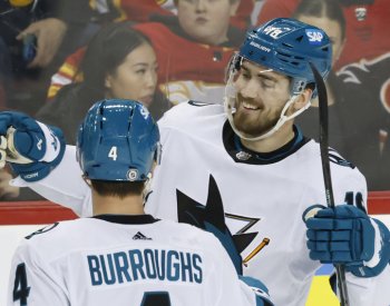 Zadina v životním utkání čtyřmi body řídil výhru San Jose nad Calgary