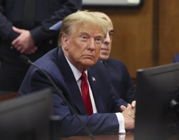 Soudce uložil Trumpovi pokutu přes 350 mil. dolarů a tříletý zákaz vést firmu