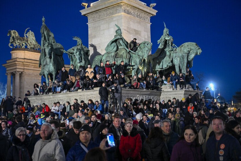 Desetitisíce Maďarů demonstrovaly kvůli skandálu sexuálního zneužívání