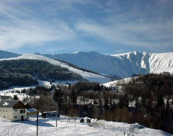 AFP: Lyžaři ve Francii míří stále výš - Alpe d'Huez zvažuje, kdy řekne stop