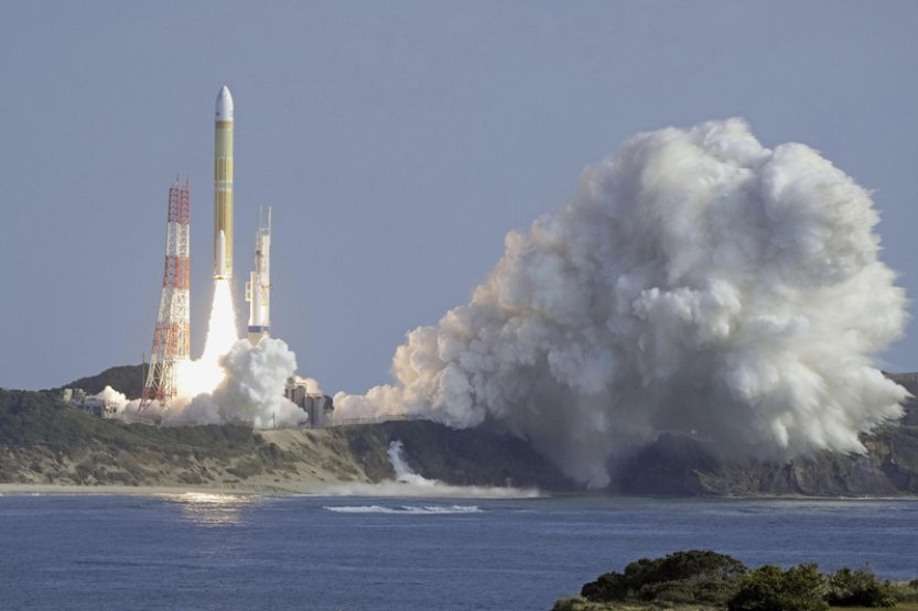 Nová japonská raketa H3 po loňském nezdaru vynesla satelity na oběžnou dráhu