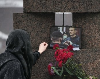 Ruská státní média o smrti kritika Kremlu Navalného informují jen okrajově