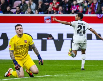 Leverkusen porazil Heidenheim 2:1 a vyrovnal rekord Bayernu