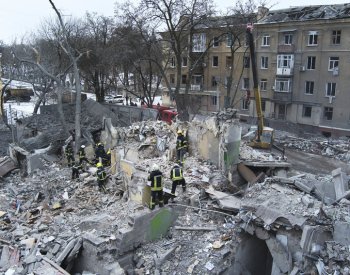 Nejméně tři mrtvé si vyžádaly ruské útoky na města Kramatorsk a Kupjansk