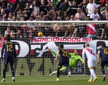 Real opět jen remizoval s Vallecanem, Girona se mu může přiblížit na tři body