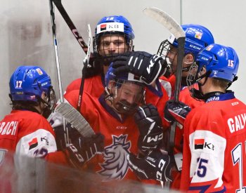 Osmnáctka deklasovala Finsko a zahraje si finále Hlinka Gretzky Cupu