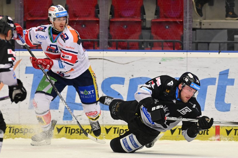 Hokejisté Pardubic si mohou výhrou nad Karlovými Vary zajistit Ligu mistrů
