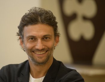 Operní hvězda Jonas Kaufmann v Praze s ČNSO představí album filmových melodií